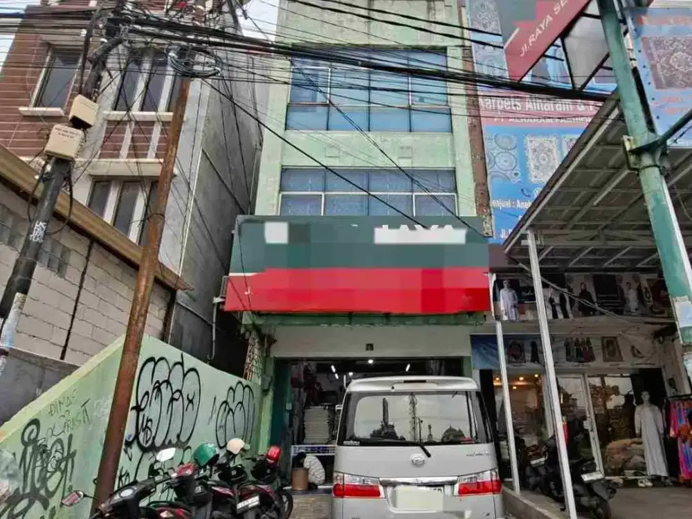 Disewakan Ruko 3 Lt Hadap Jalan Raya Serpong