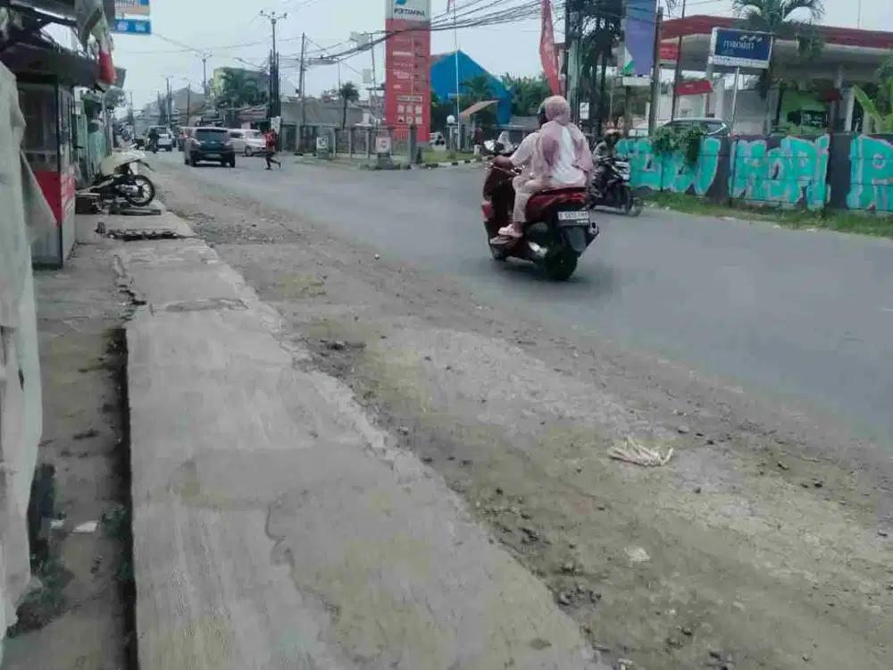 di jual tanah Datar di Jl Cibarusah bekasi