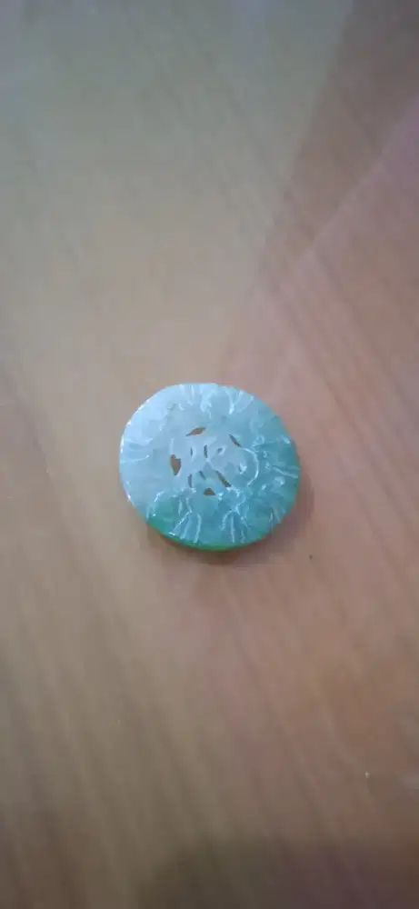 Baru Giok  bentuk  coin, 2 warna