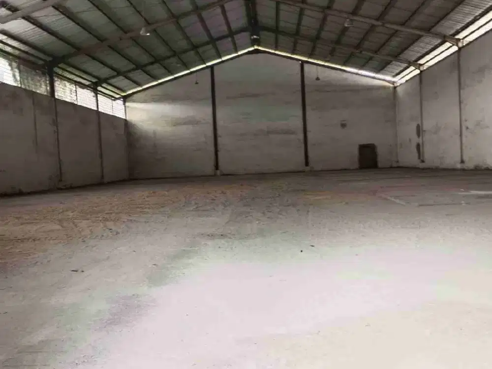 di sewakan gudang siap pakai