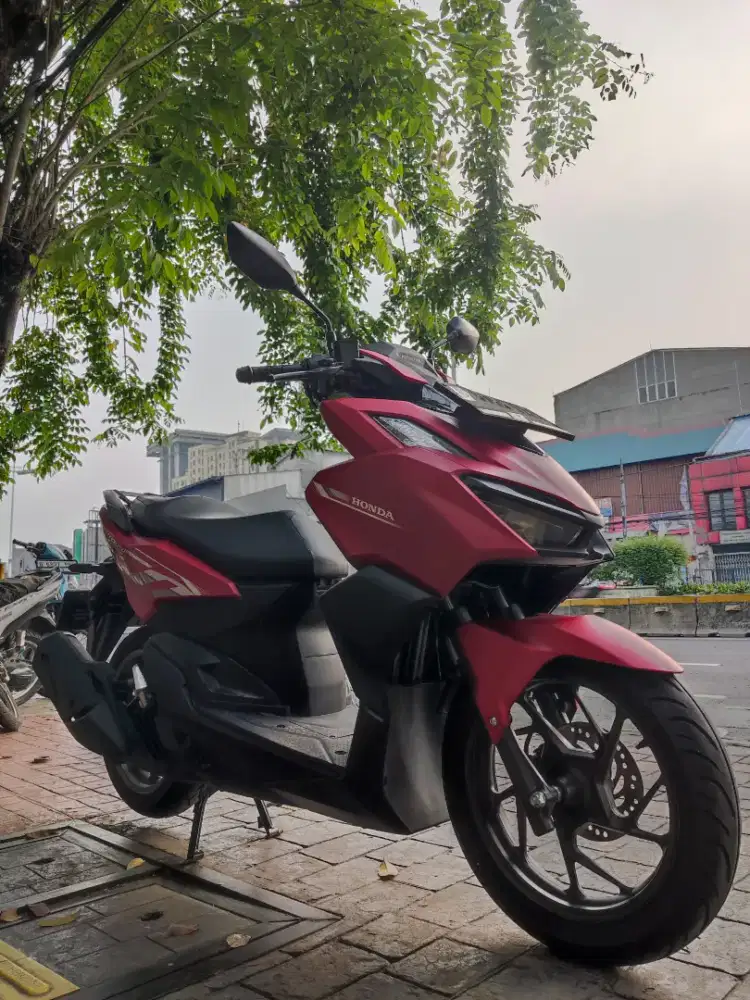 Vario 160 CBS 2025 Bln 4 Istimewa Mulus Full Original Low Km ABBA