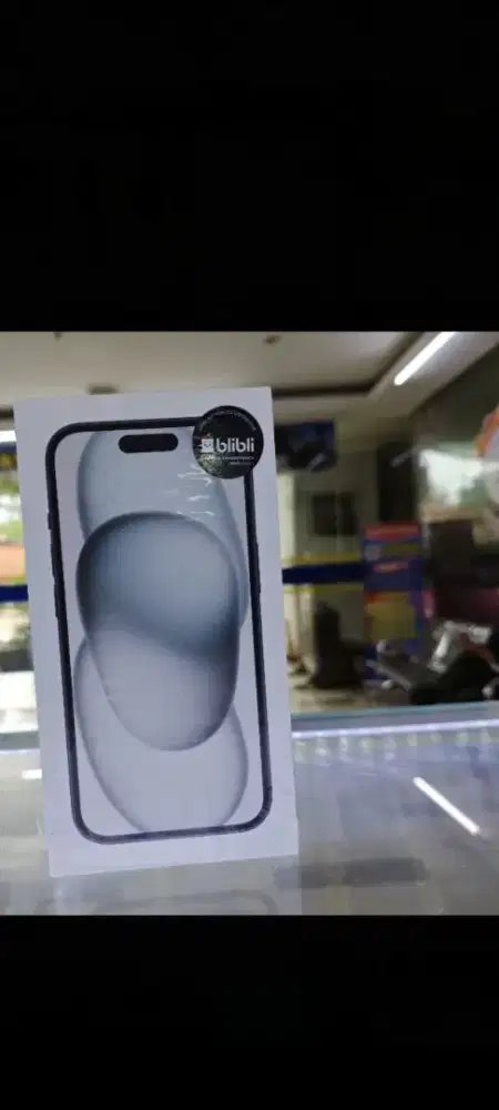 Iphone 15 BNIB garansi resmi tAm ibox gdn blibli