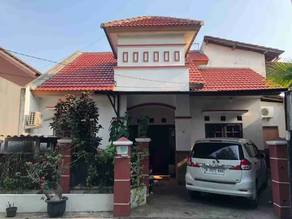 Rumah Cantik Di Permata Harapan Baru, Harapan Indah Bekasi Barat
