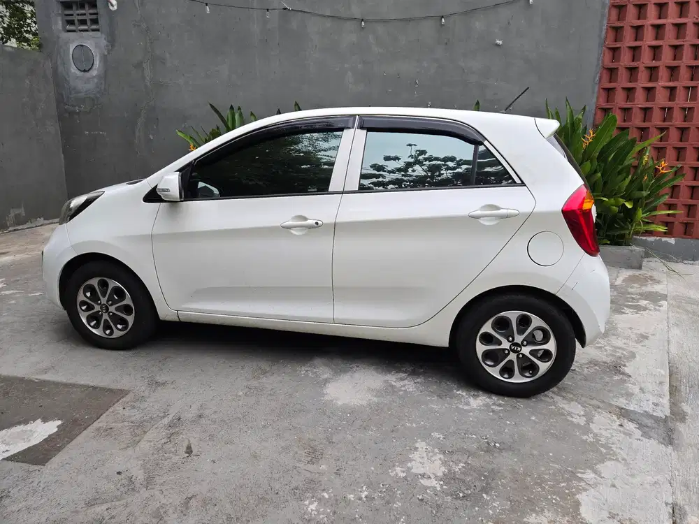 Kia Picanto 2013 Bensin