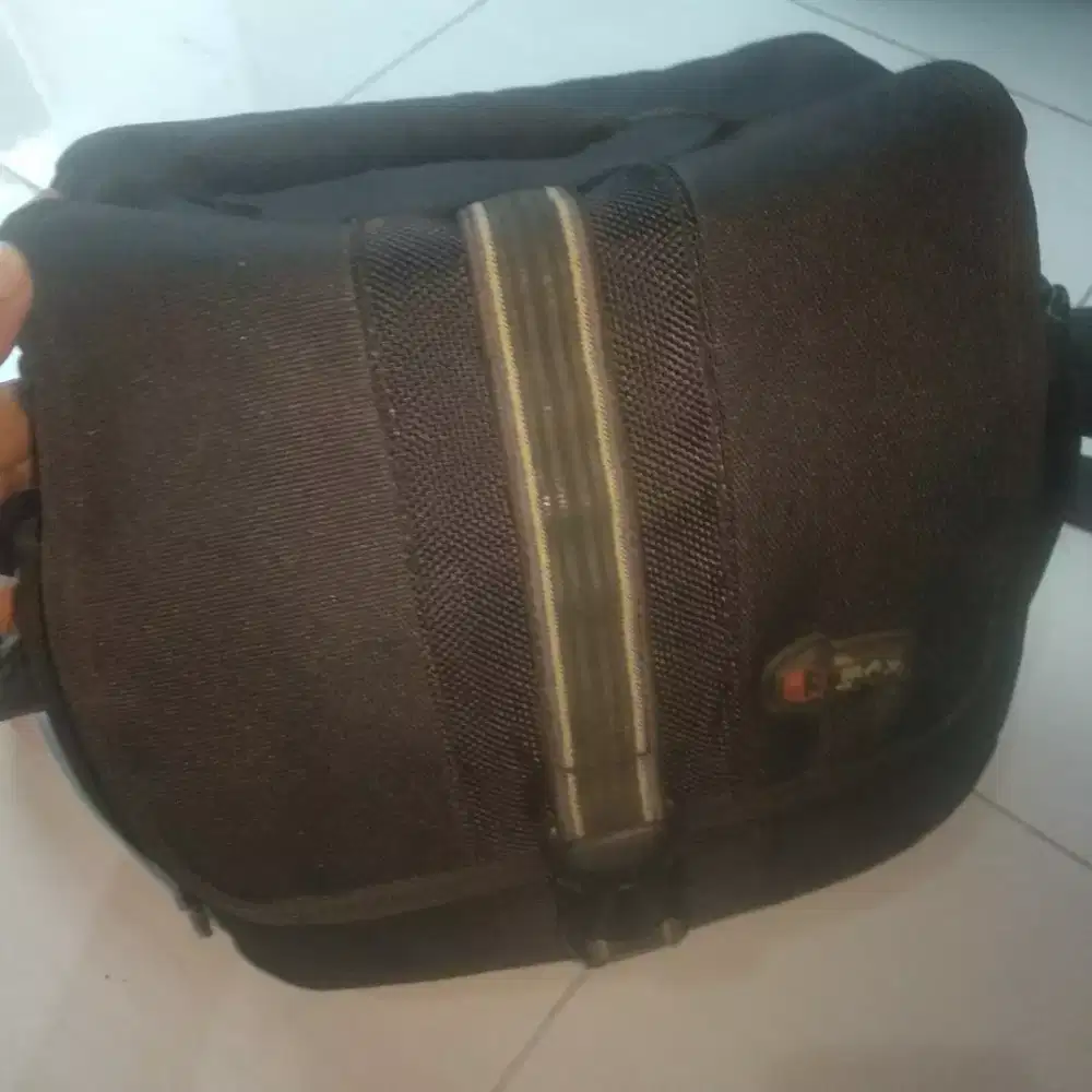TAS KAMERA DSLR MIRRORLESS QMAX PRELOVED