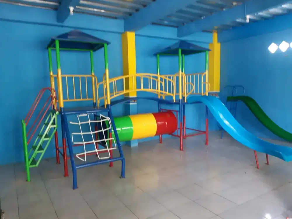 Playground double rumah prosotan