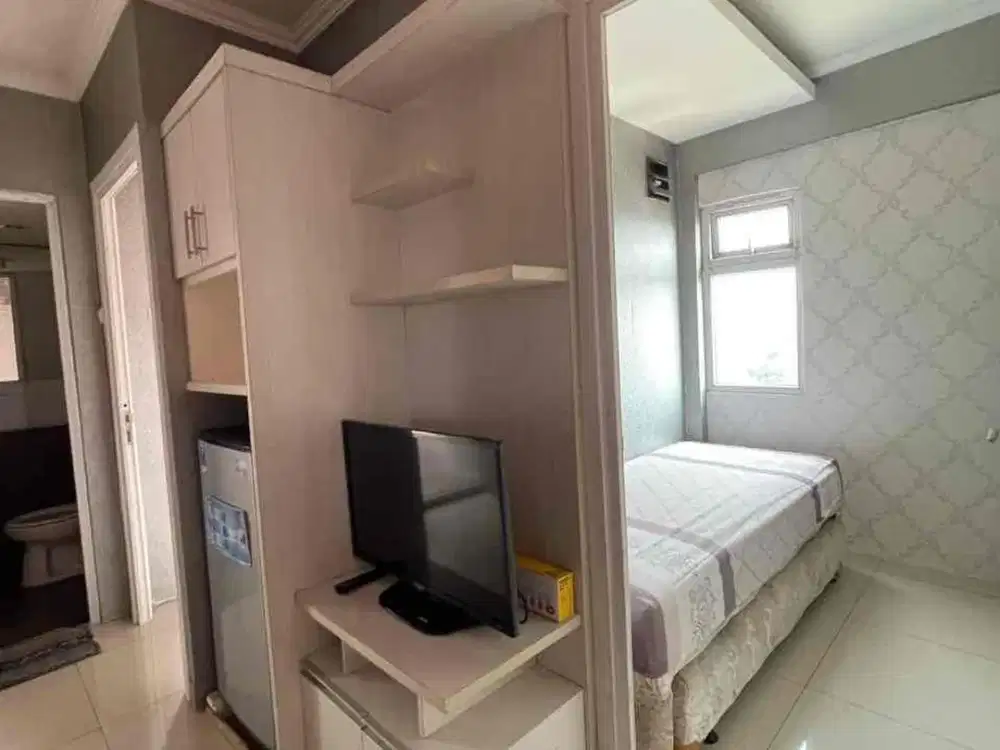 SEWA Apartemen Green Pramuka City 2BR Furnish Lengkap