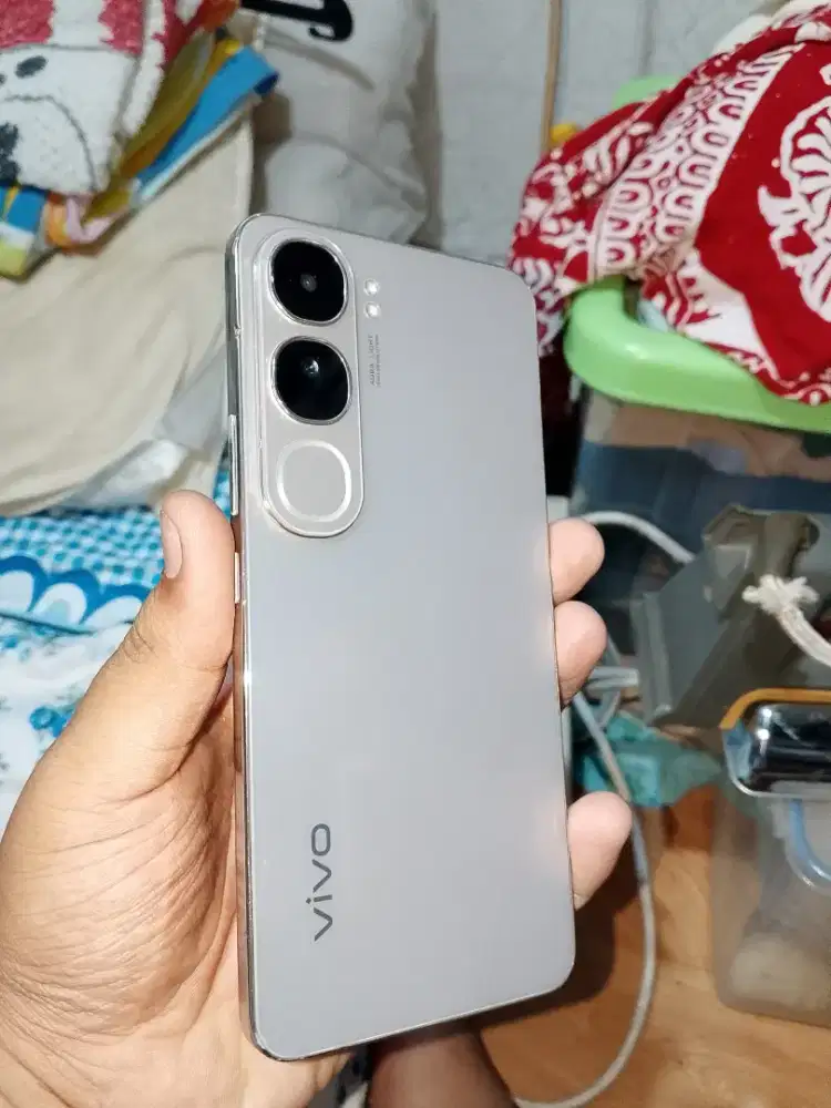 Vivo V40lite jual cepet aja