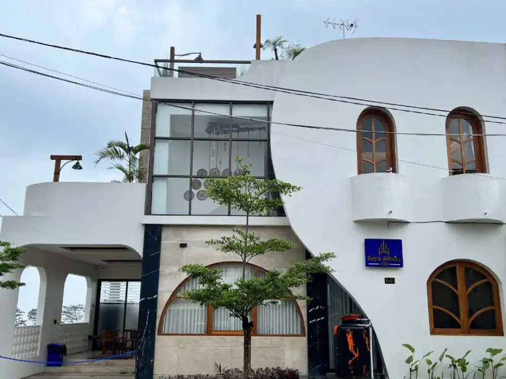 Villa mewah kota Batu Malang dijual dekat BNS Jatim Park