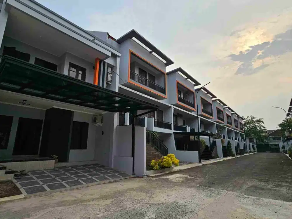 Rumah baru siap huni di condet jakarta timur