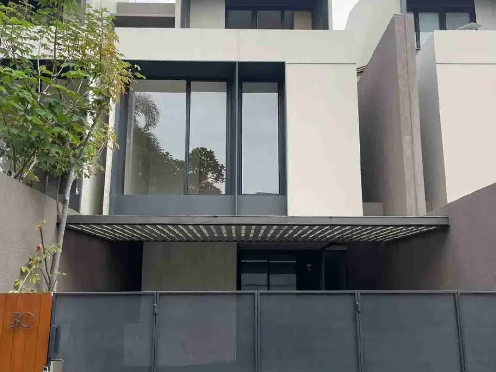Di sewakan rumah di kawasan elit kemang