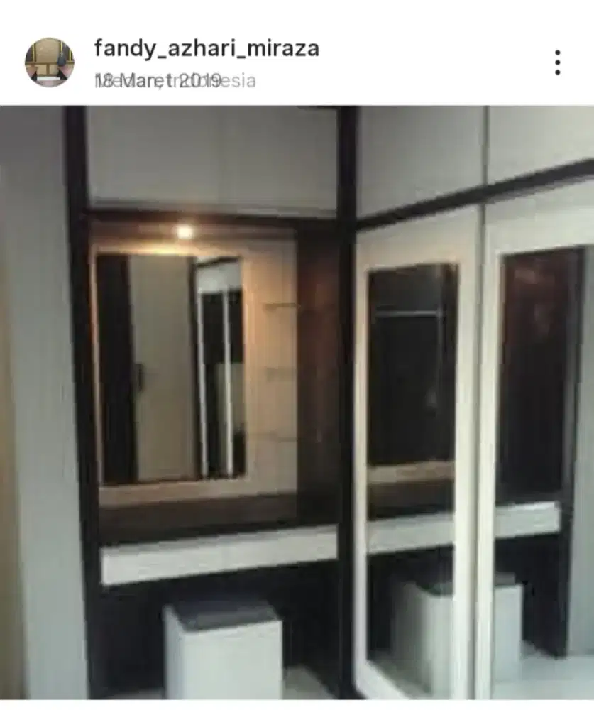 Lemari Baju Tempahan HPL