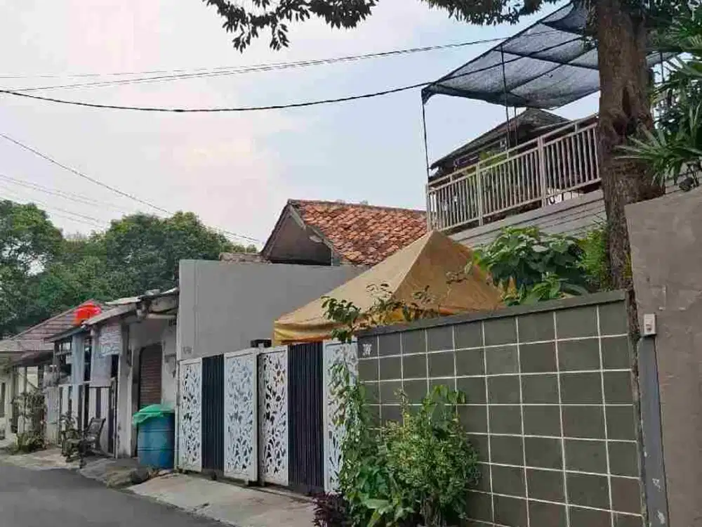 Rumah 200m² belakang CITOS, Dekat Jl Tb Simatupang / Tol JORR