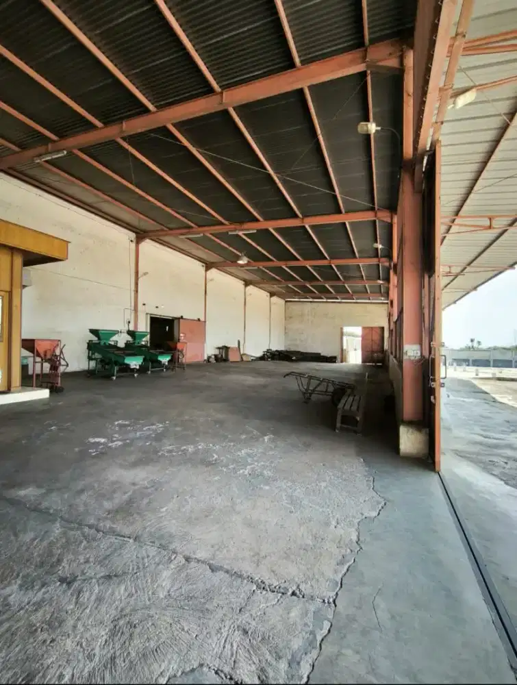 TERMURAH GUDANG/ EX PABRIK LUAS DI PURWOSARI PASURUAN JAWA TIMUR TOL