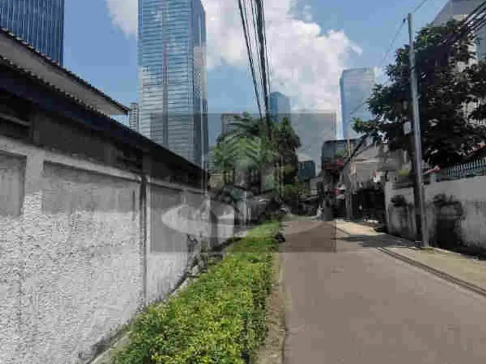 DIJUAL TANAH ZONA KOMERSIL STRATEGIS ADA BANGUNAN DI JAKARTA PUSAT
