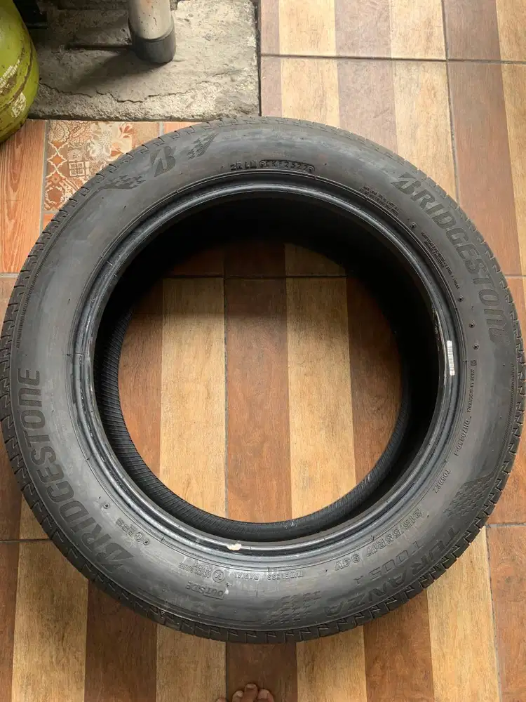 BAN BRIDGESTONE TURANZA LIKE NEW