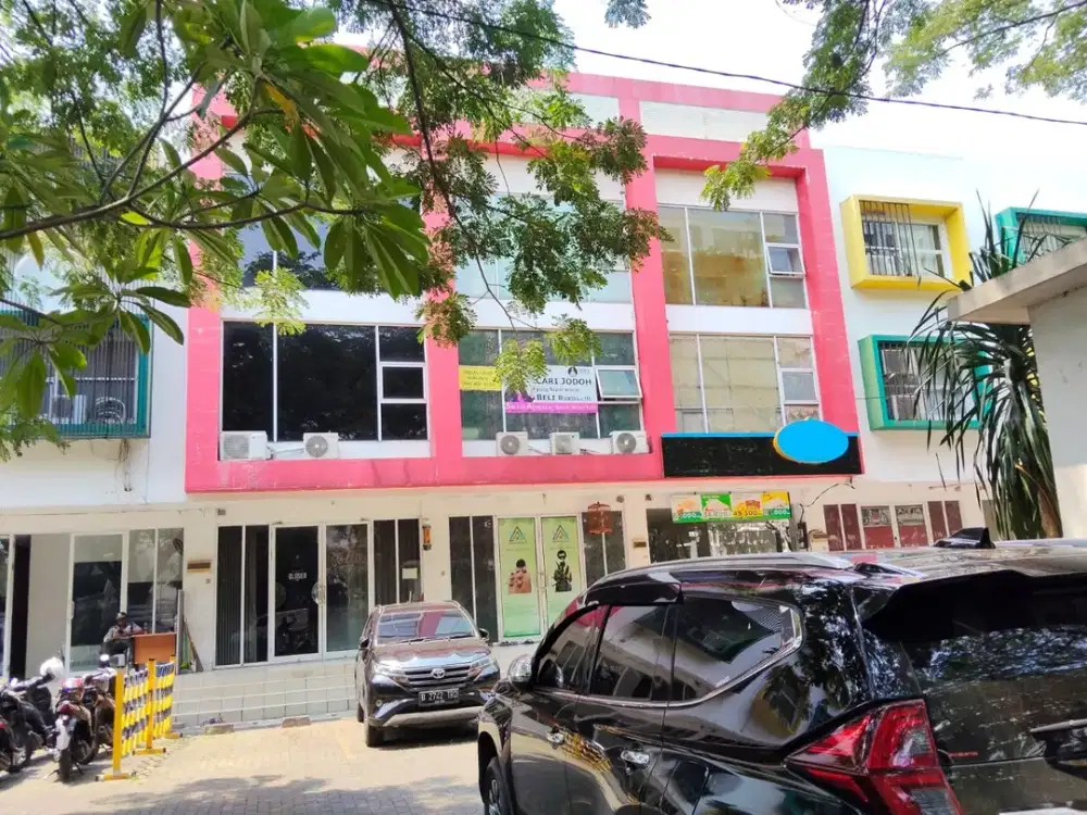 Dijual Murah Cepat Ruko 3 Lantai Siap Huni di Sentra Timur Pulogebang Jakarta Timur