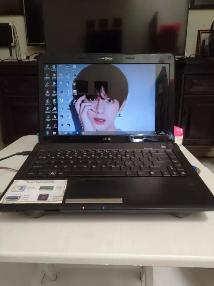 laptop benq bekas