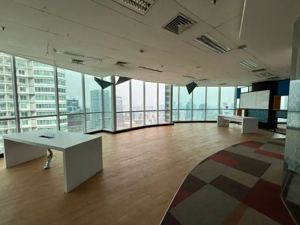 DISEWAKAN CEPAT RUANG KANTOR 1800MTR-Kuningan JAKSEL