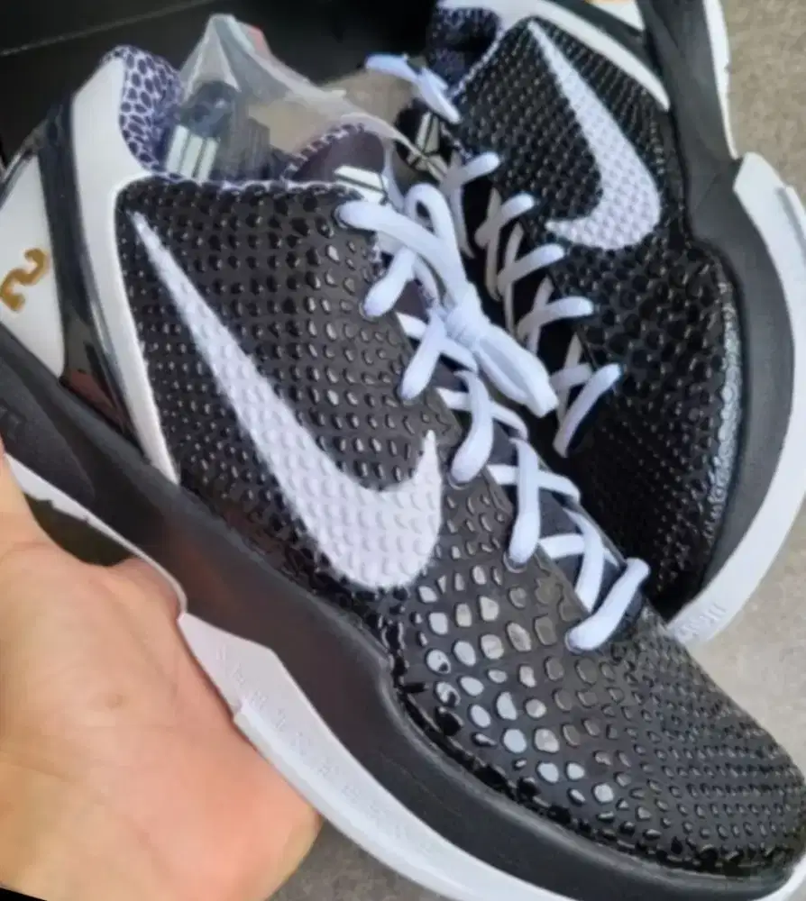 Jual Sepatu Basket Nike (Hadiah)