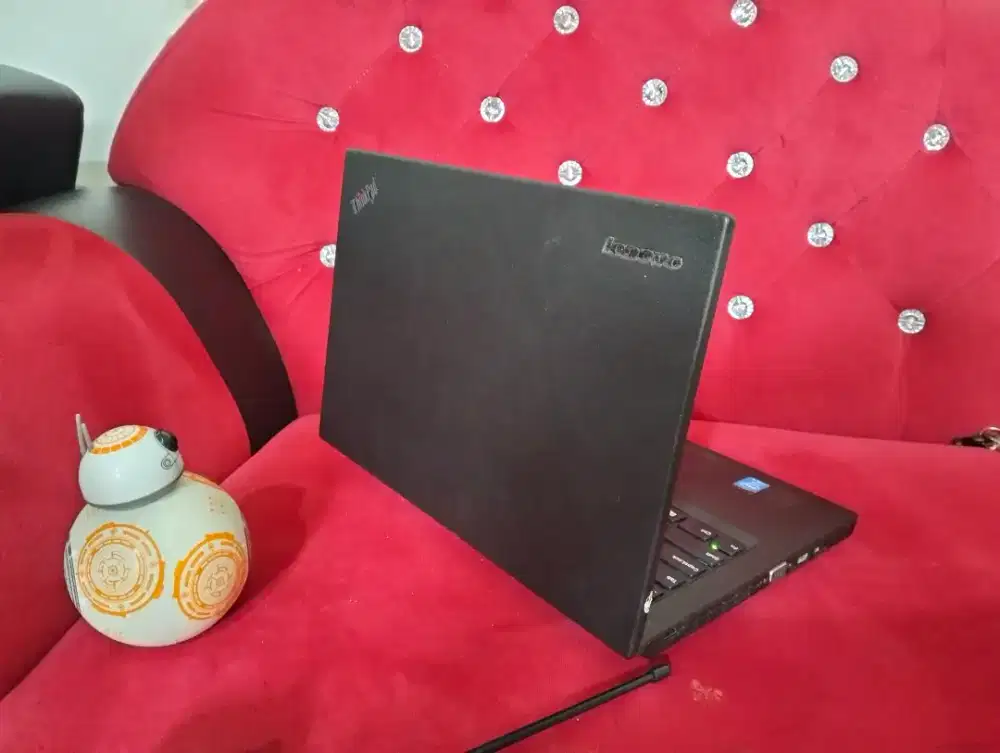 THinkpad x260 core i5 -6200/RAM 16 SSD 128 dual batre