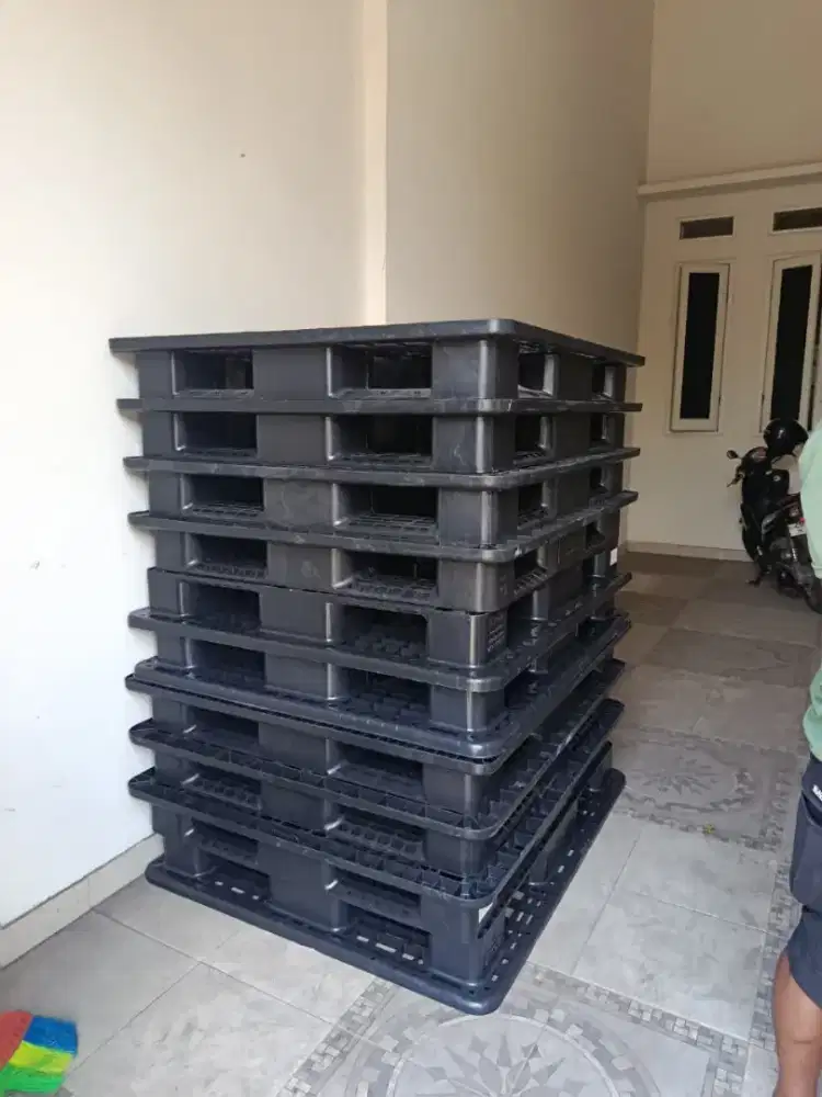 Pallet Plastik second bagus dan murah