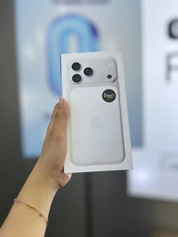 IPHONE 17PROMAX 512GB SILVER NEW BOX