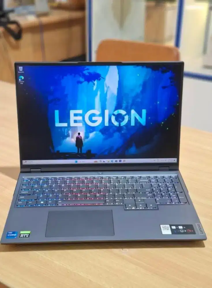 Jual murah laptop baru lenovo legion RTX 3070 8 GB