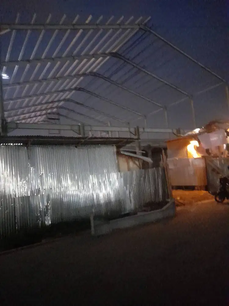 Tukang las panggilan