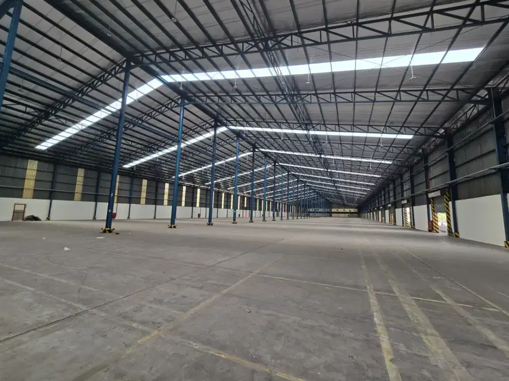 Gudang siap pakai luas 48x240 11520m Cilincing Jakarta Utara