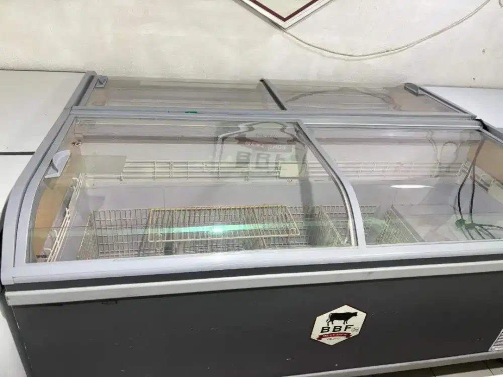 Jual Borongan 2 unit Freezer IRENE 210 ES n HGD