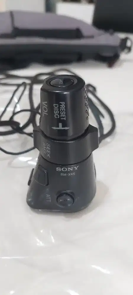 Sony Togle Remote RM-X4S