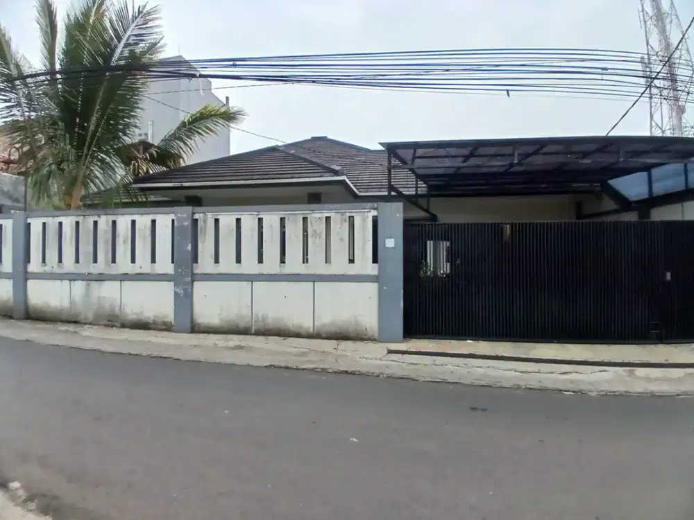 Dijual Rumah di Permana Barat Cimahi, Strategis Siap Huni