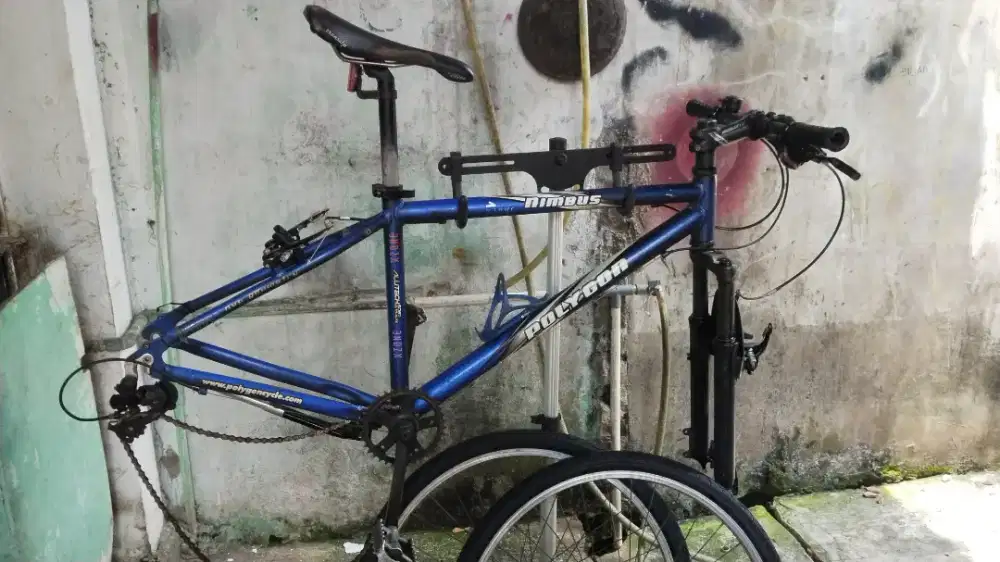 Sepeda nimbus 26 Alloy polygon