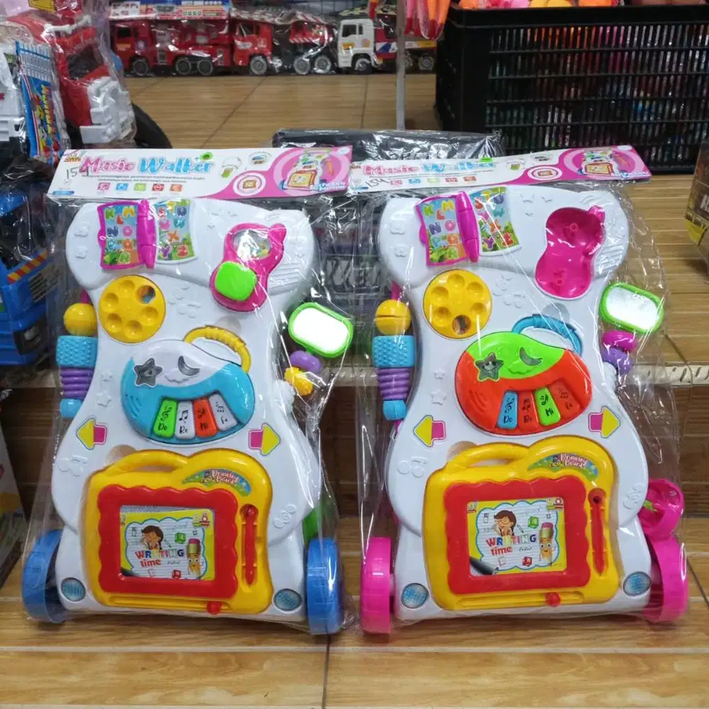 mainan anak music walker baby