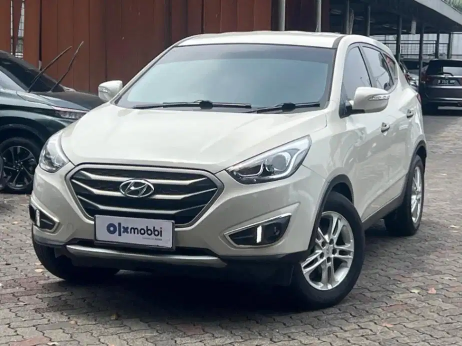 TERMURAH Hyundai Tucson 2.0 GLS Bensin-AT 2014 SJR