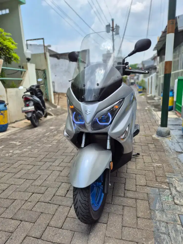 Suzuki Burgman 200 CBU 2015 istimewa langka jarang ada build up