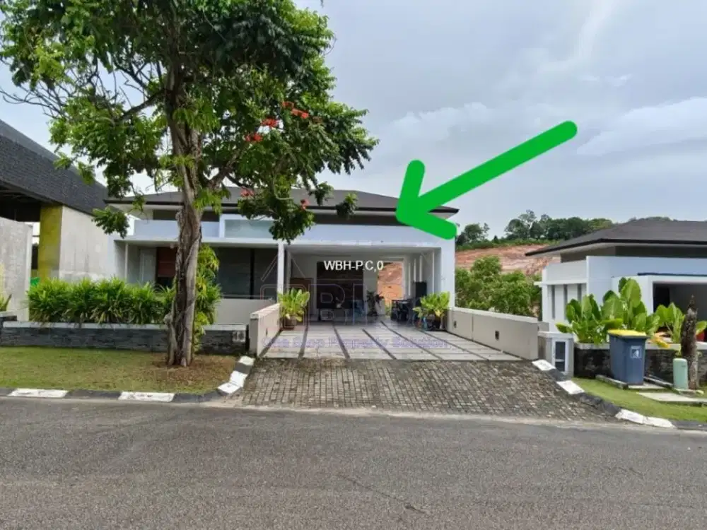 Rumah Cantik Full Furnish di Grand Summit, Batam