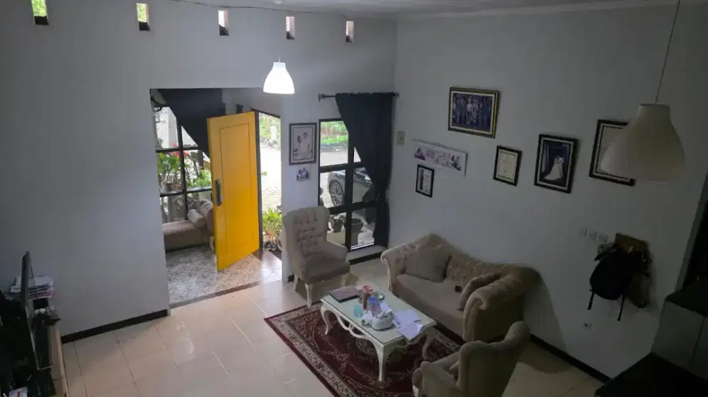 Dijual Rumah di ERFINA (Depan GOR PAKANSARI)