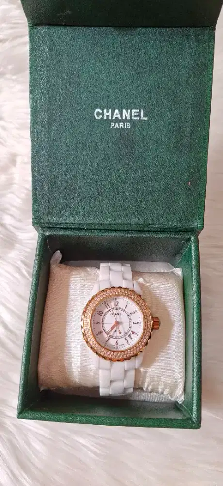 Jam Tangan Wanita Keramik Chanel