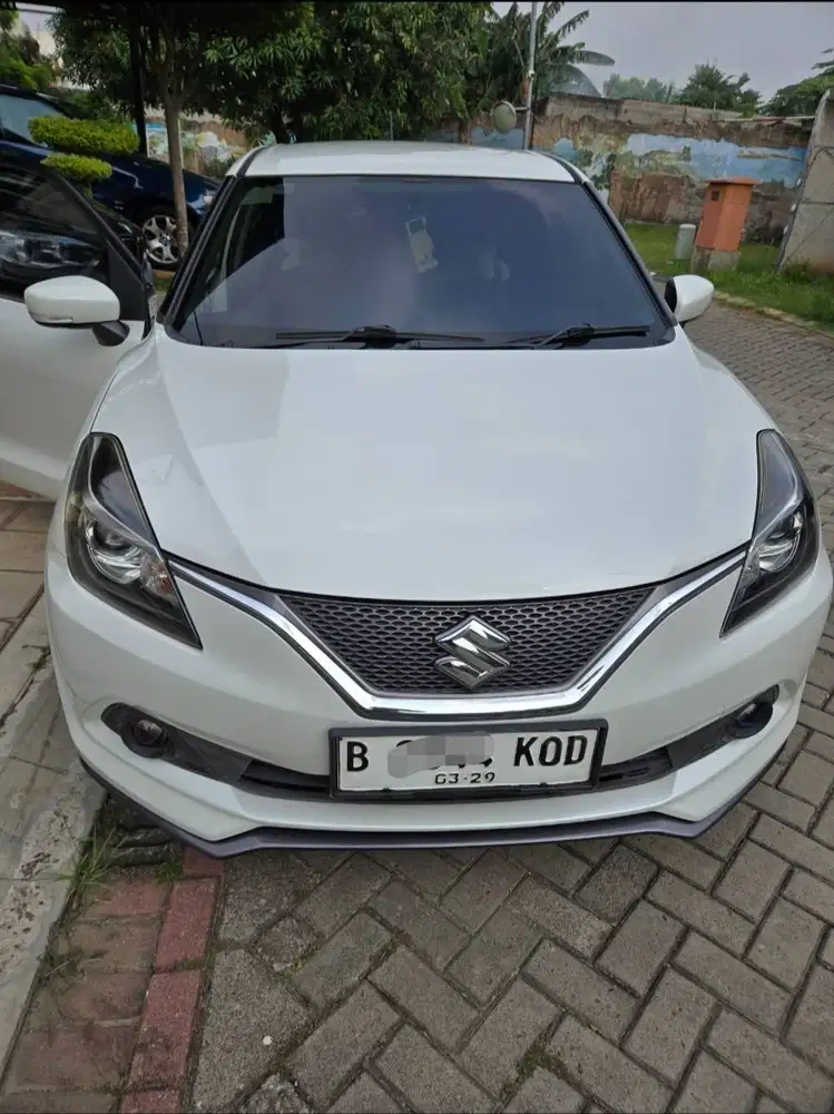 Baleno super white 1.5 AT rawatan