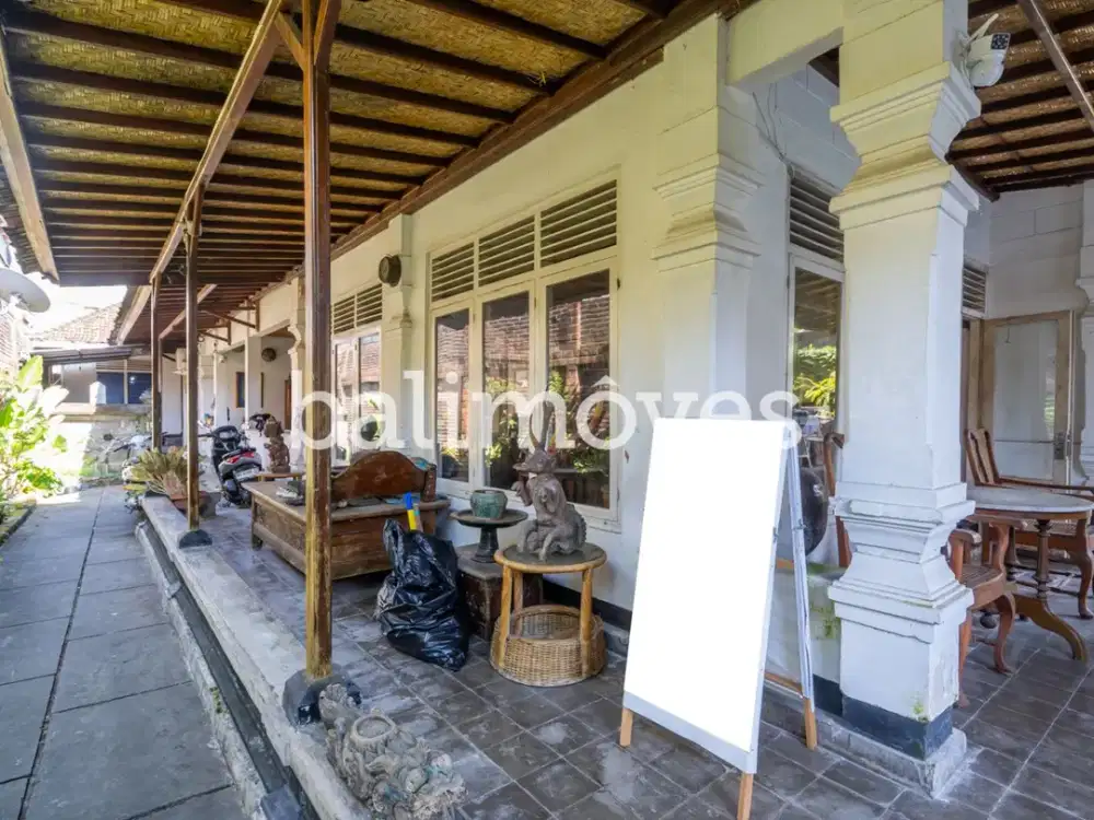 Kesempatan Investasi Menarik dengan 5 Kamar Tidur di Pusat Wisata Sanur