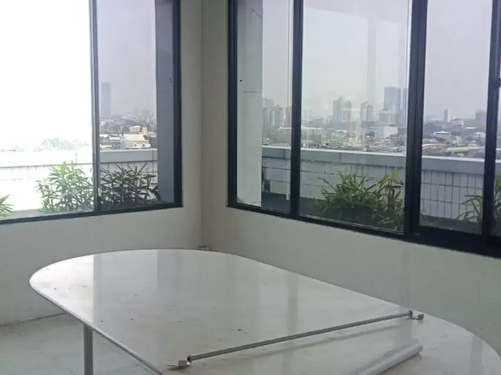 SEWA KANTOR DI JAKARTA SELATAN KUNINGAN 250M2 FITTED 100K NEGO