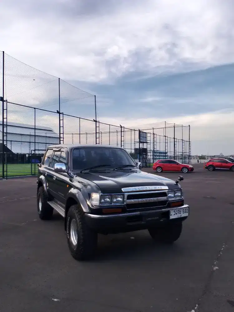 Toyota Land cruiser hzj81 tahun 1993