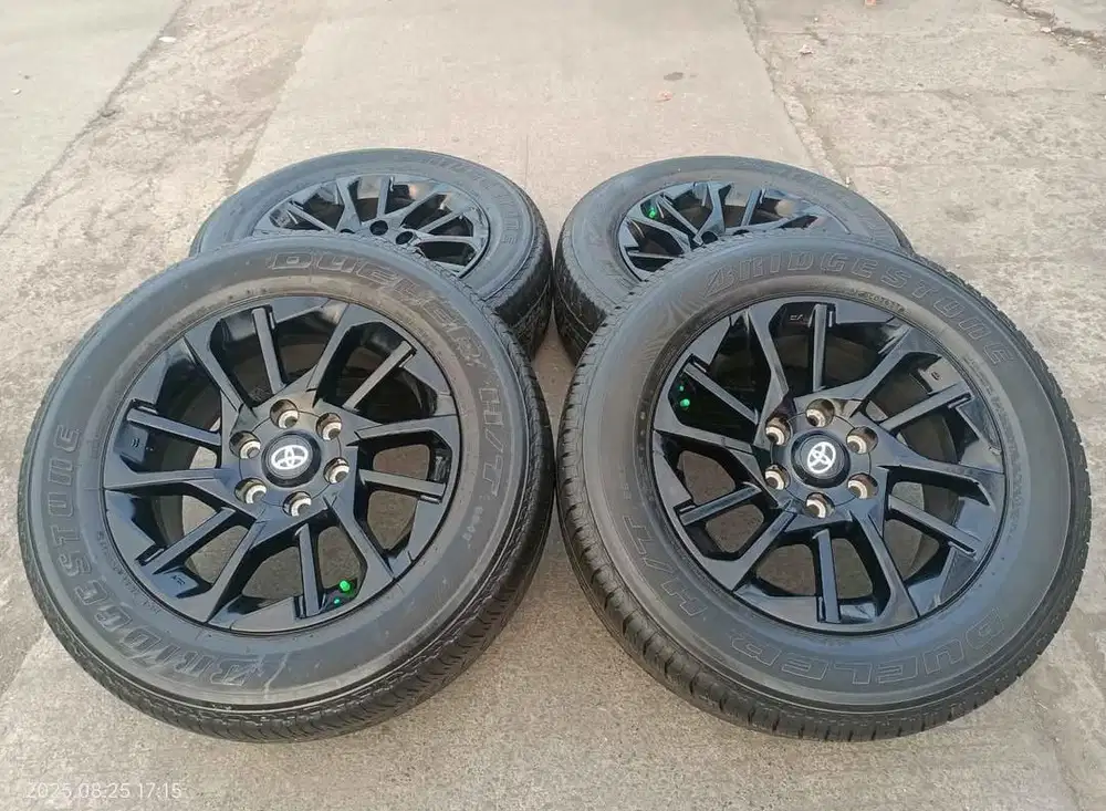 VELG FORTUNER GR R18 + BAN