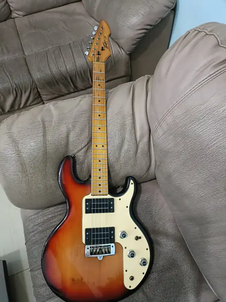 Gitar peavey T25 Made in USA 1982 vintage  mulus untuk usia 43 th