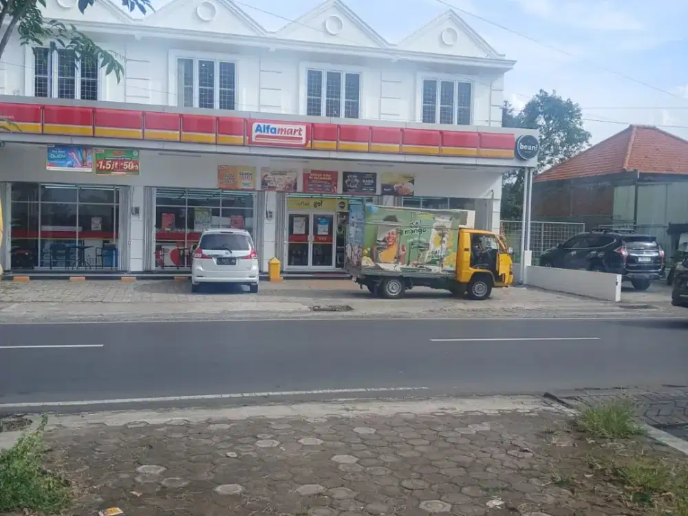 JUAL Tanah + 3 Gudang + Alfamart (aktif)  Raya Dawar Blandong Desa Sawen Kedamean - Gresik