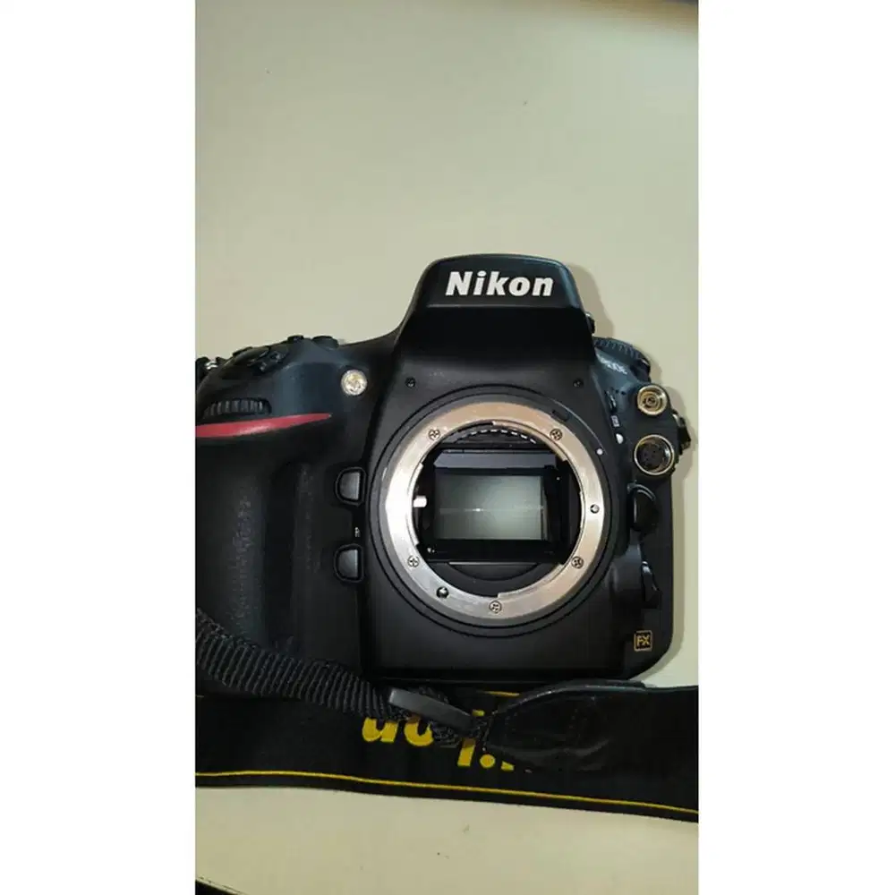 Nikon d800 DSLR body only