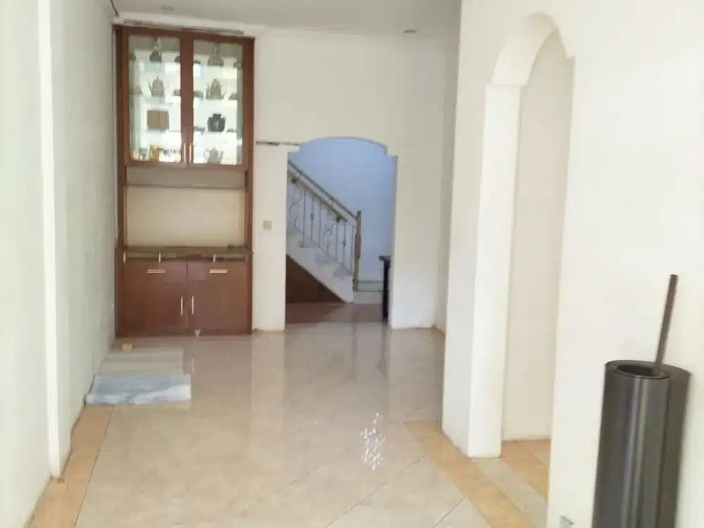 Rumah 2 Lantai Siap Huni Bisa Untuk Kantor di Margahayu Raya