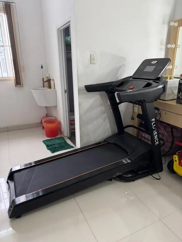 Treadmill merk Florence termurah